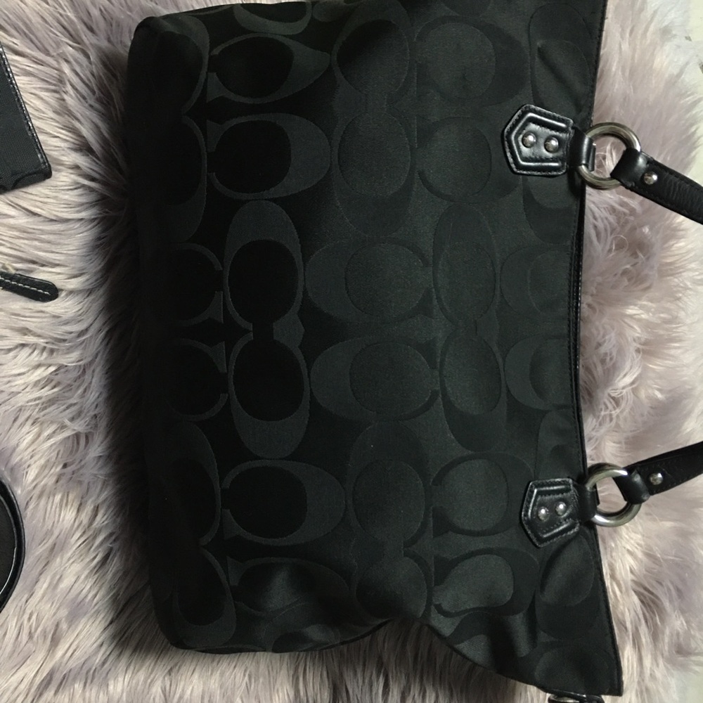 Coach Campbell Signature Izzy Fashion Satchel - Picture 8 of 12